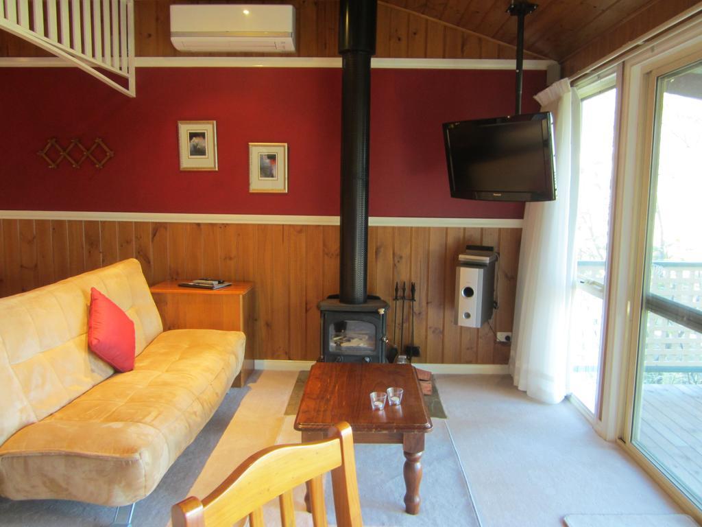 Willowlake Cottages Howqua Экстерьер фото
